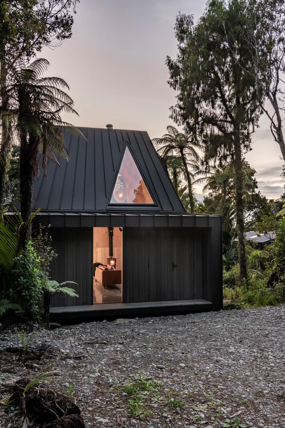 BIV Punakaiki Cabin, Fabric Architecture