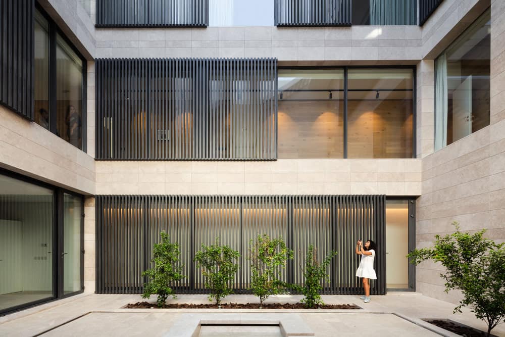 inner courtyard, Studio Toggle