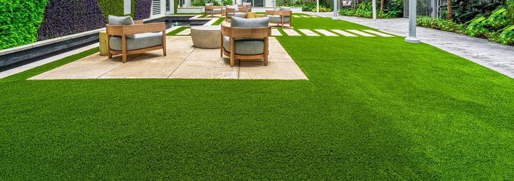 Designing a Low-Maintenance Garden with Artificial Grass