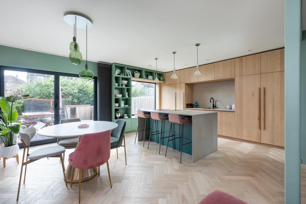 Open Plan Mid-Century House in Edinburgh