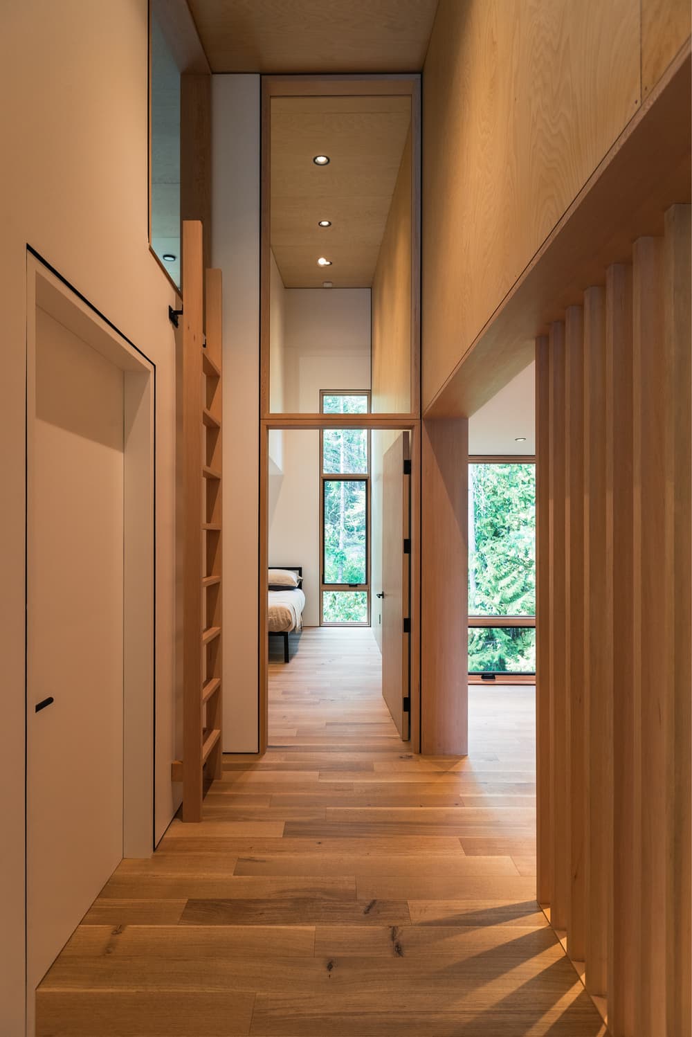 hall, Bohlin Cywinski Jackson + Miller Mottola Calabro