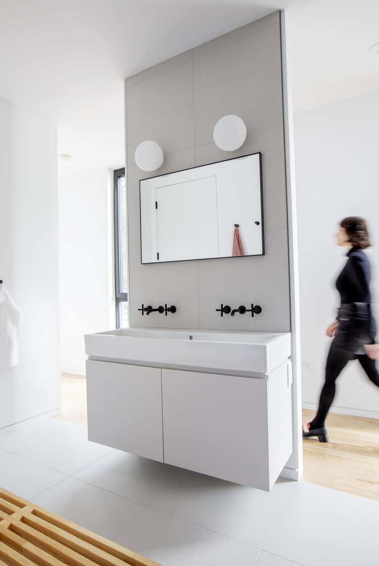 bathroom, MA + HG Architects