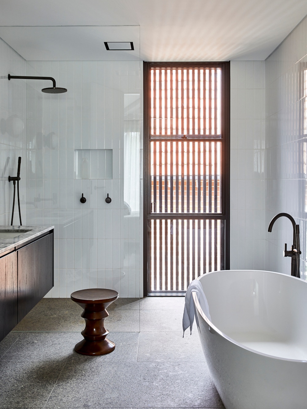 bathroom, Daniel Boddan Studio