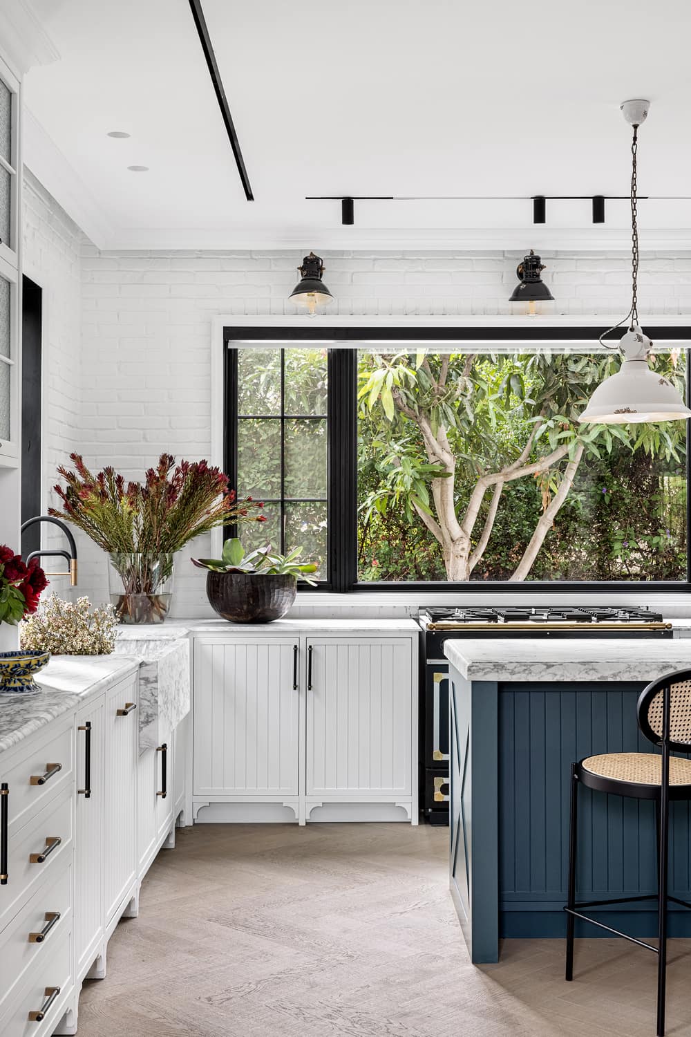 kitchen, Nirit and Sarah Frenkel