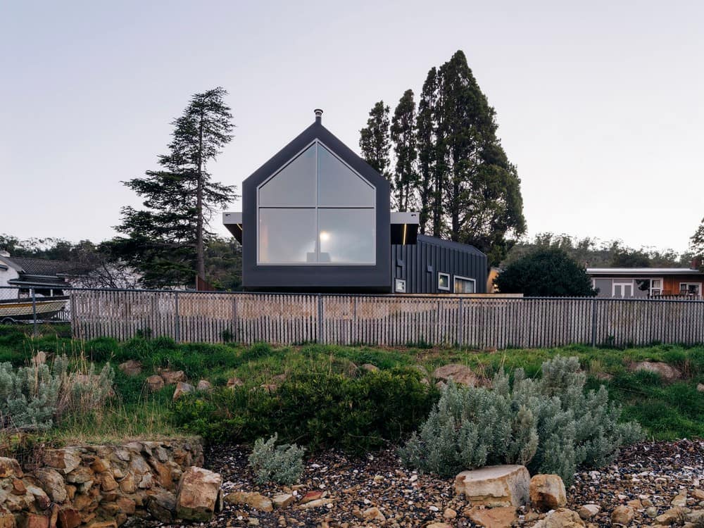 The Boat House / Maguire + Devine Architects