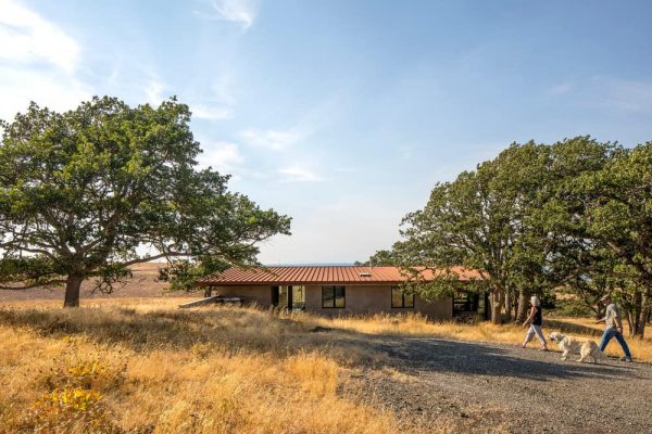 High Prairie Residence / eb architecture + design