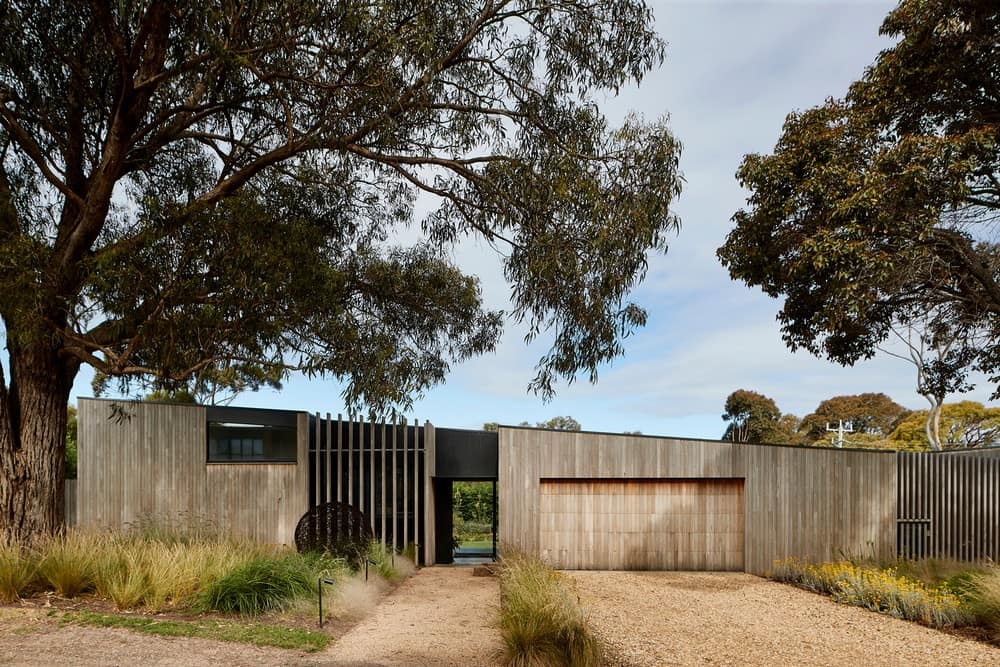 Coastal Court House by Bower Architecture