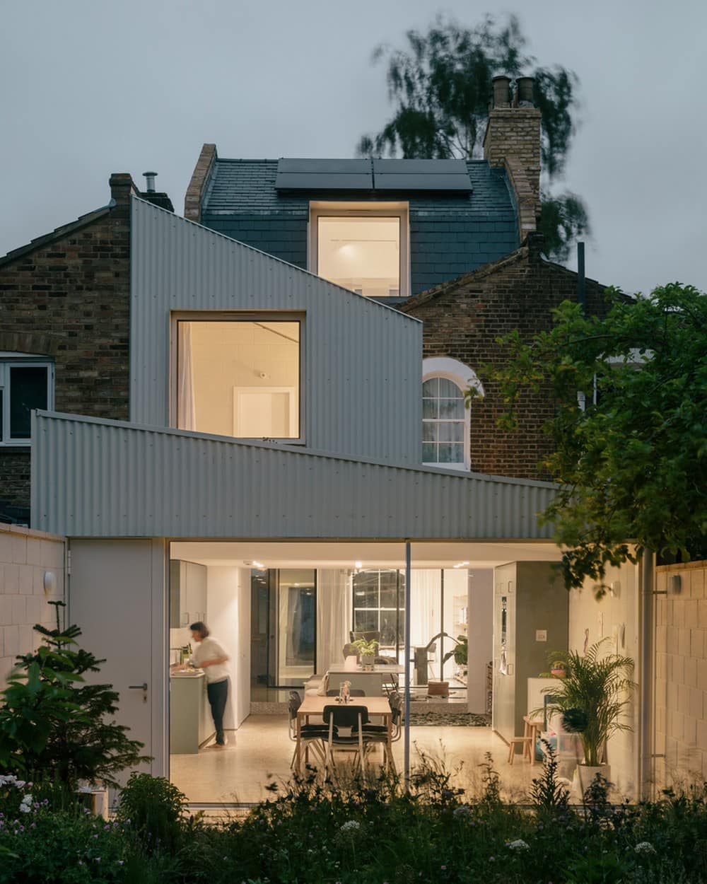 White Patio House, London / Pashenko Works