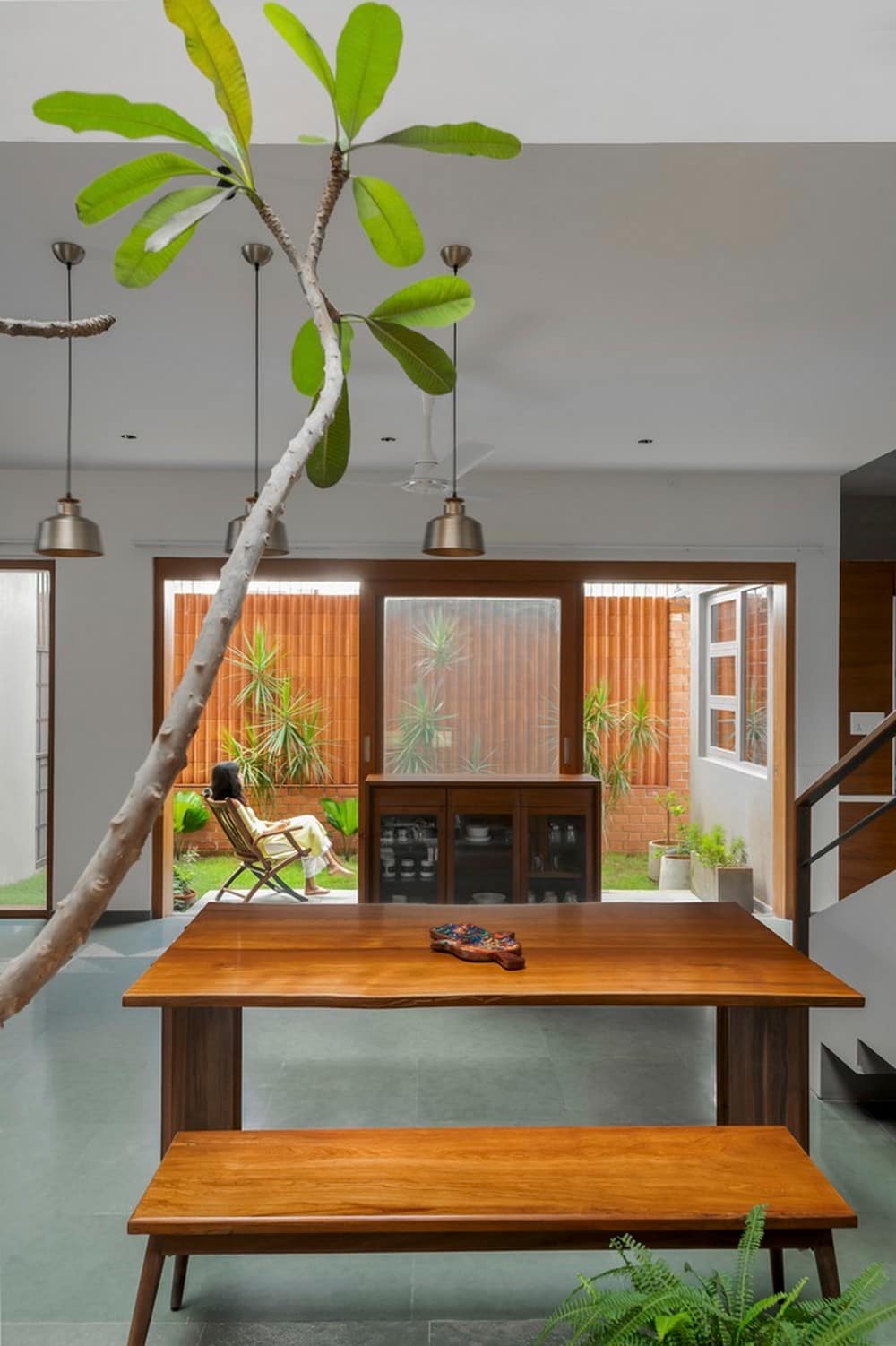 dining room, Kamat & Rozario Architecture