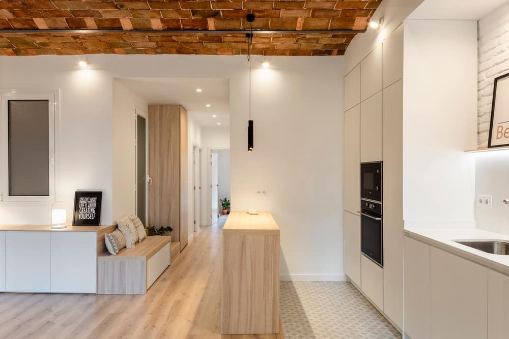 Sant Andreu Apartment, Barcelona / MZAM