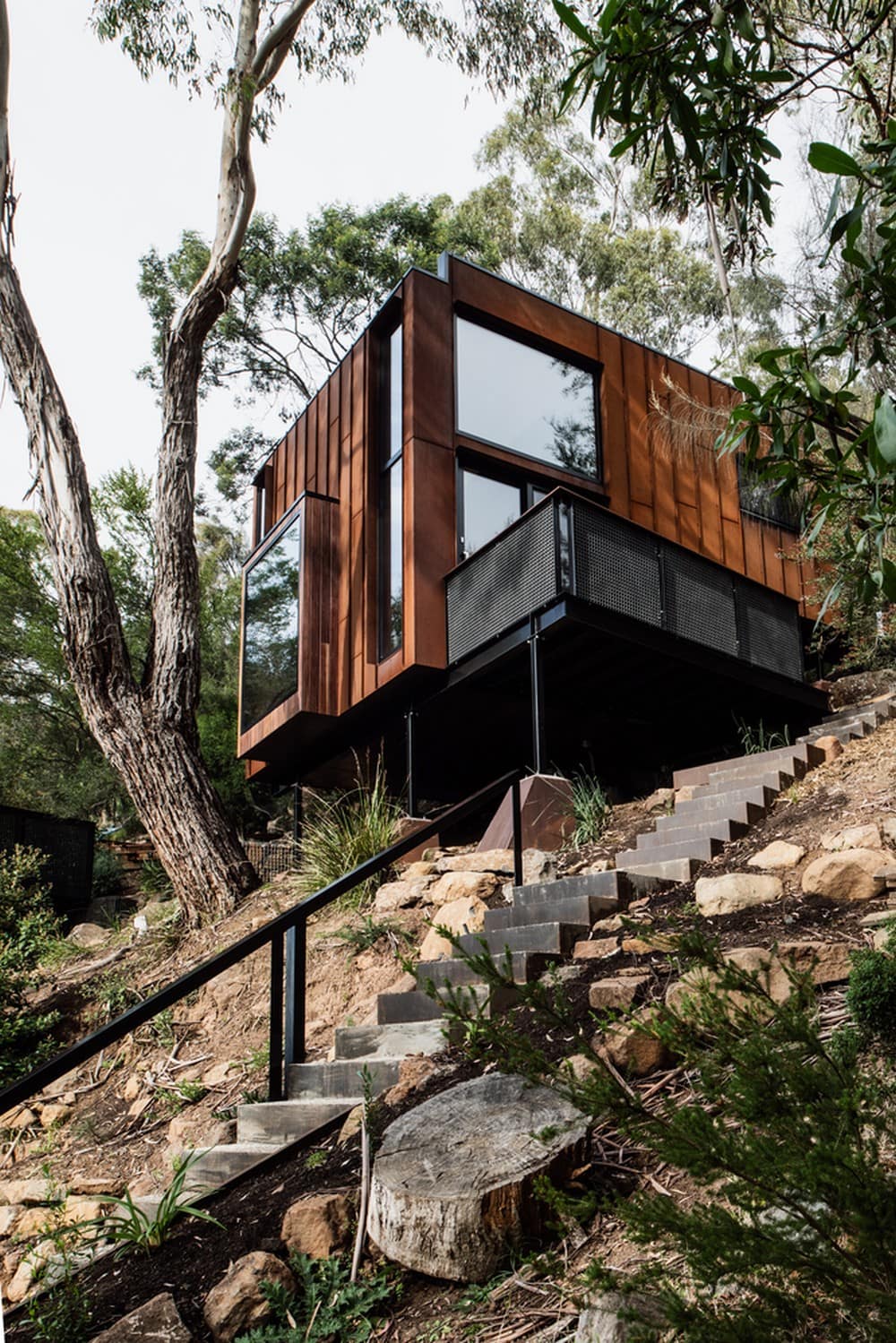 Birdhouse Studios, Tasmania / Gillian van der Schans