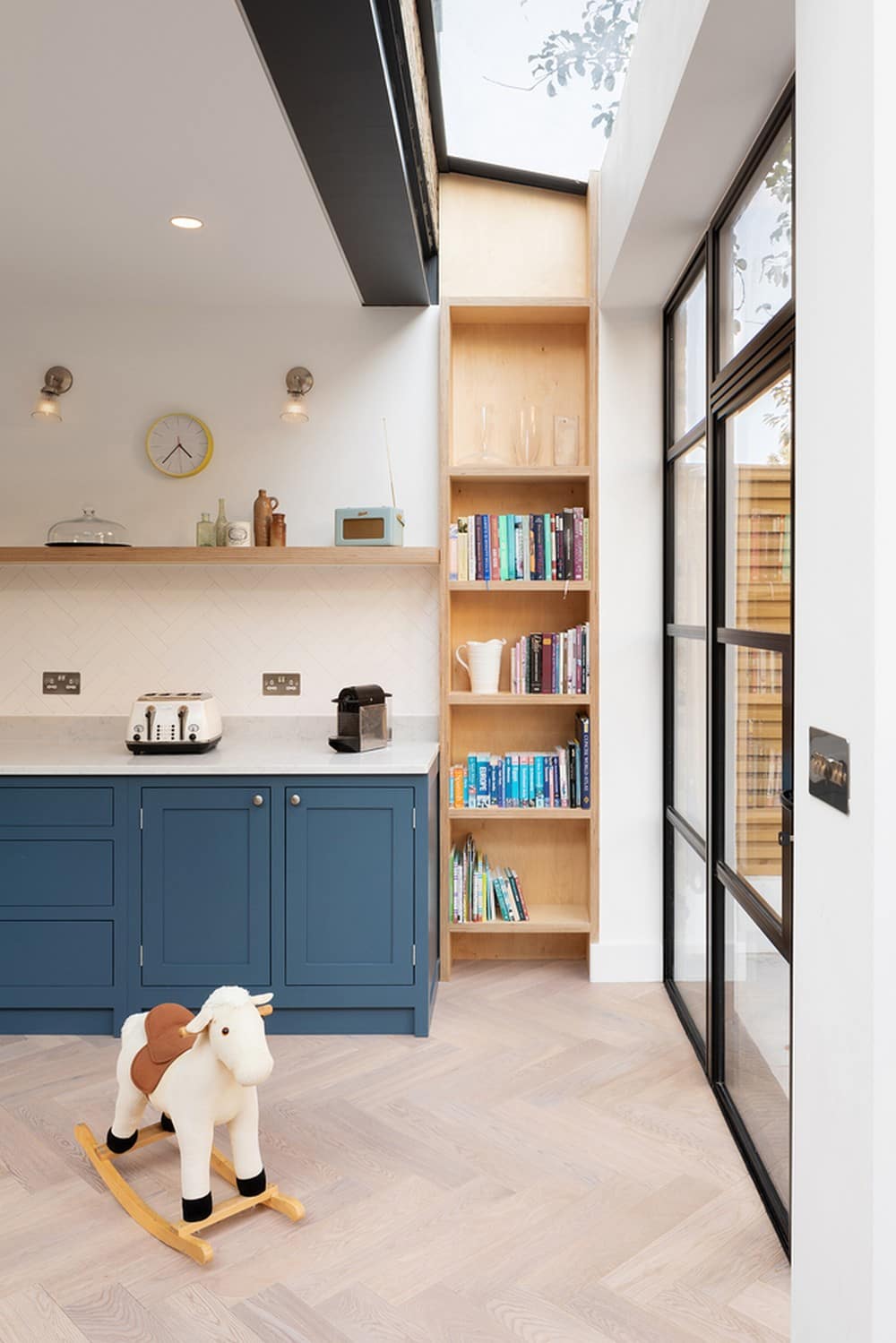 Chivalry Road Terraced House,London / Sketch Architects