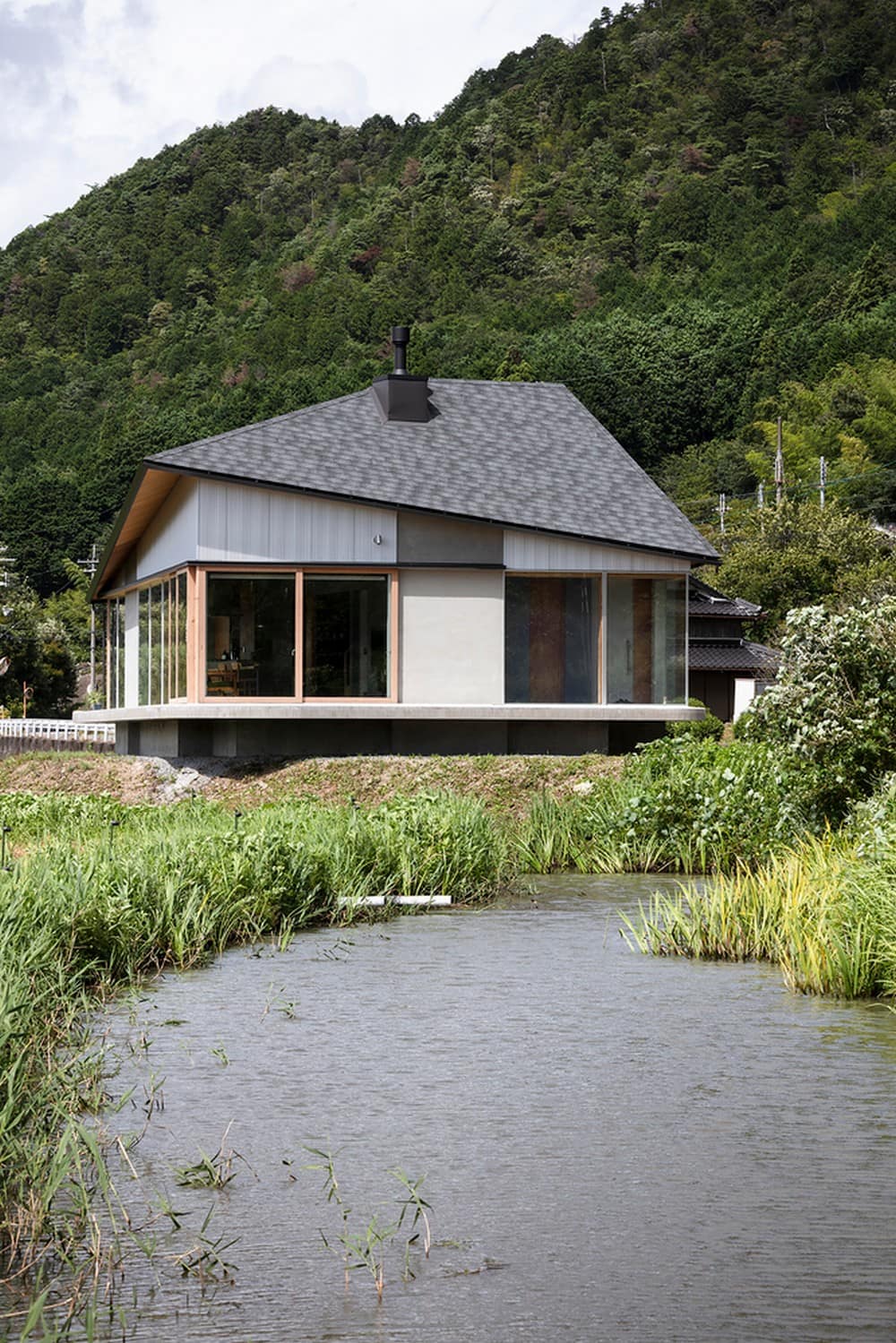 Hyogo House, Japan / SAI Architectural Design Office