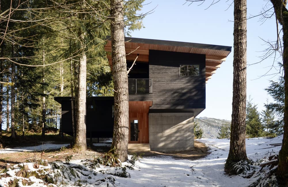 Swift Cabin by Ment Architecture