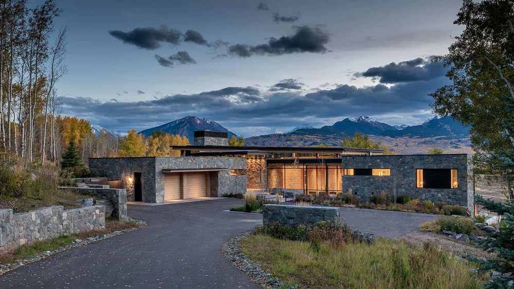 Elk Range Overlook by CCY Architects