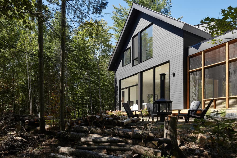 House on Lake Arthur, Quebec / Ghoche Architecte