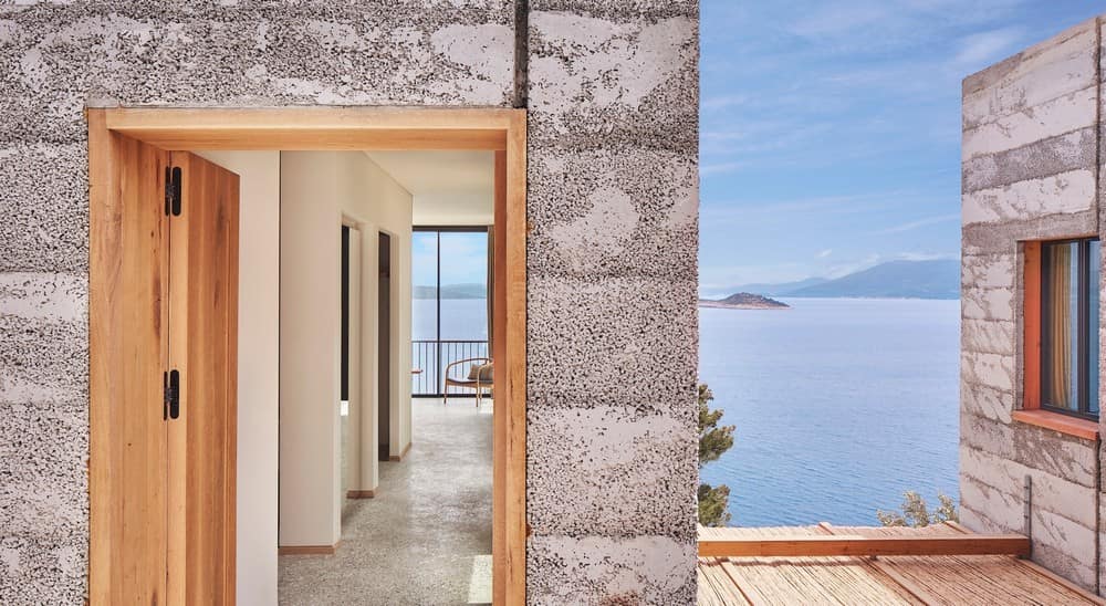 Bodrum Loft Hotel / Tabanlioglu Architects