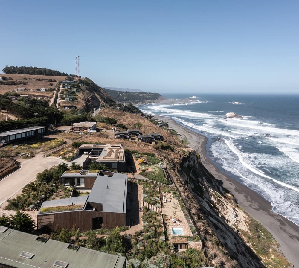 Casa Pujol Otaegui by ERRE Arquitectos