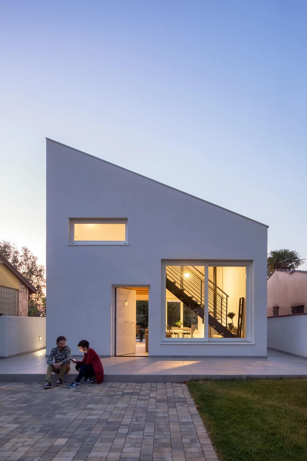 House for a doctor / Konzola Arhitektura