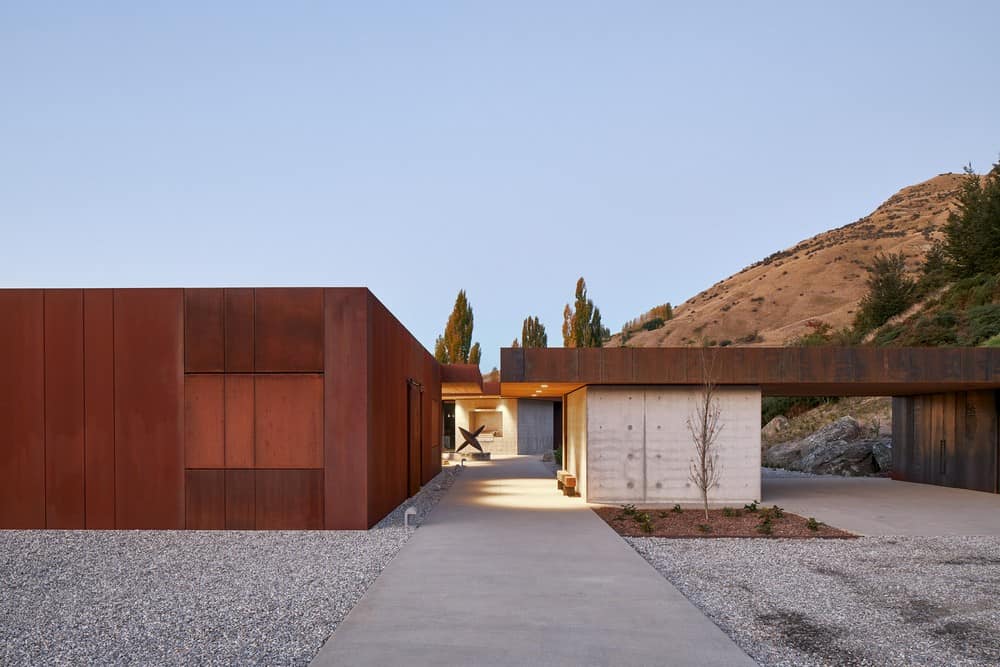 Pouaka Waikura House by Patterson Associates