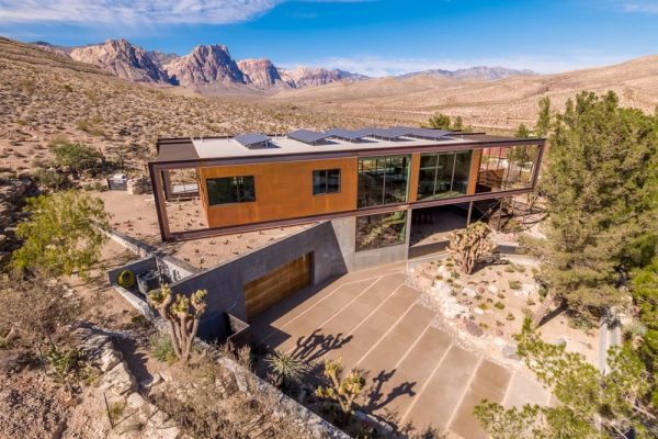 minimum/MAXIMUM house, Nevada / Punch Architecture