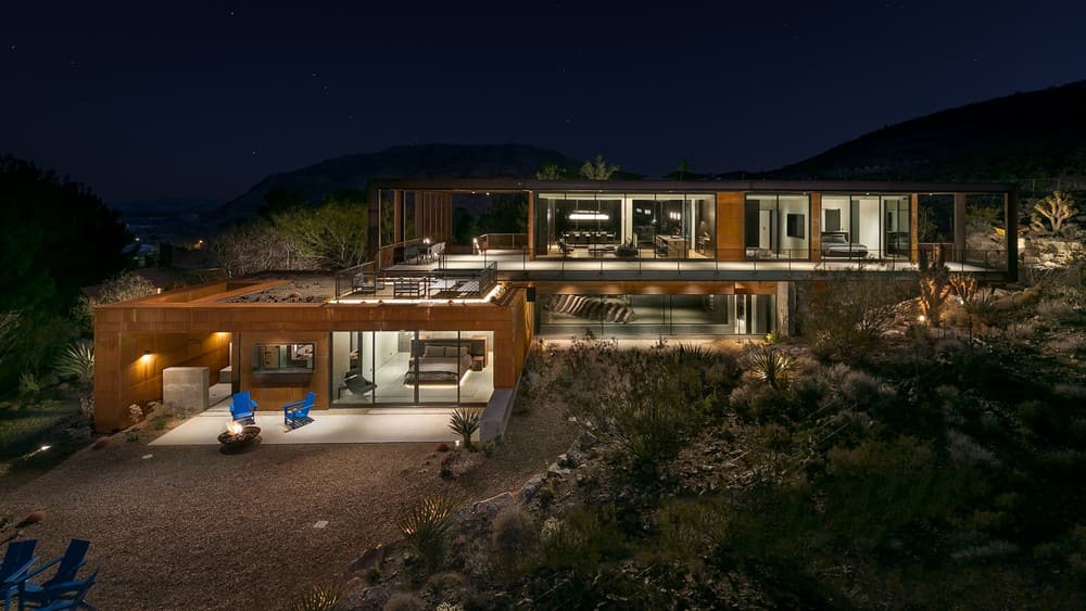 minimum/MAXIMUM house, Nevada / Punch Architecture