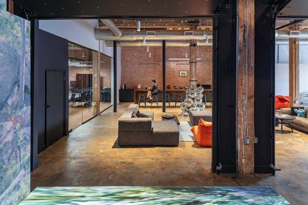 Disguise LA Workspace / CHA Collective