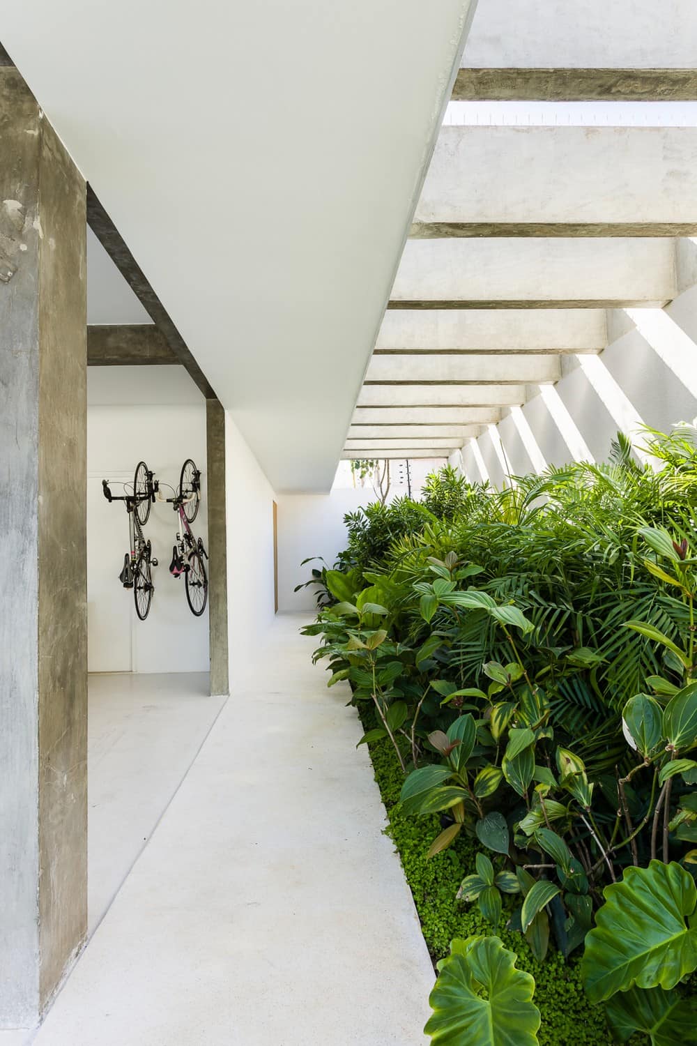 JR House / Pascali Semerdjian Arquitetos