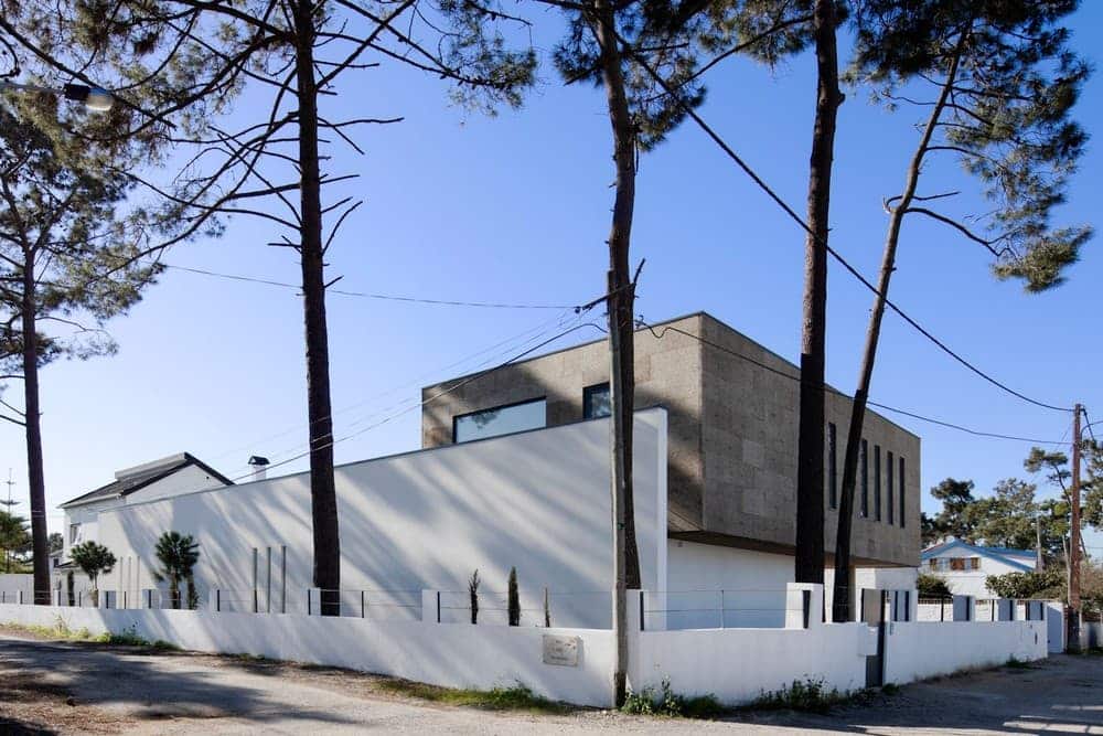 Aroeira Cork House / Inês Brandão Arquitectura