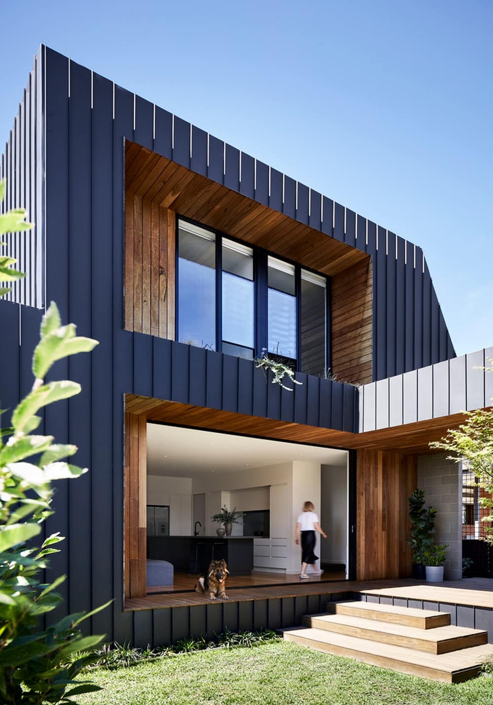 Coburg Freeboard House / WALA