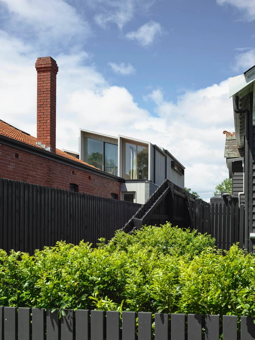 Silvertop House by Tom Robertson Architects