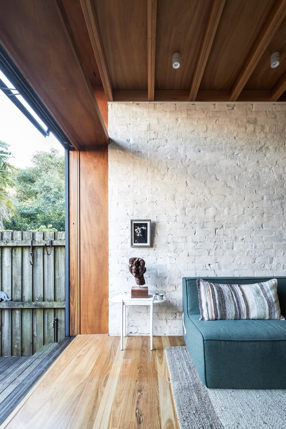 living room, Miles Thorp Architects