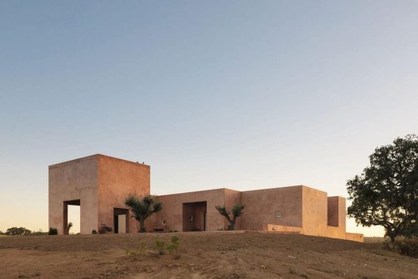 House in Grândola, Portugal / Ricardo Bak Gordon