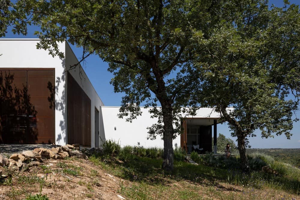 House in Crato / Inês Brandão Arquitectura