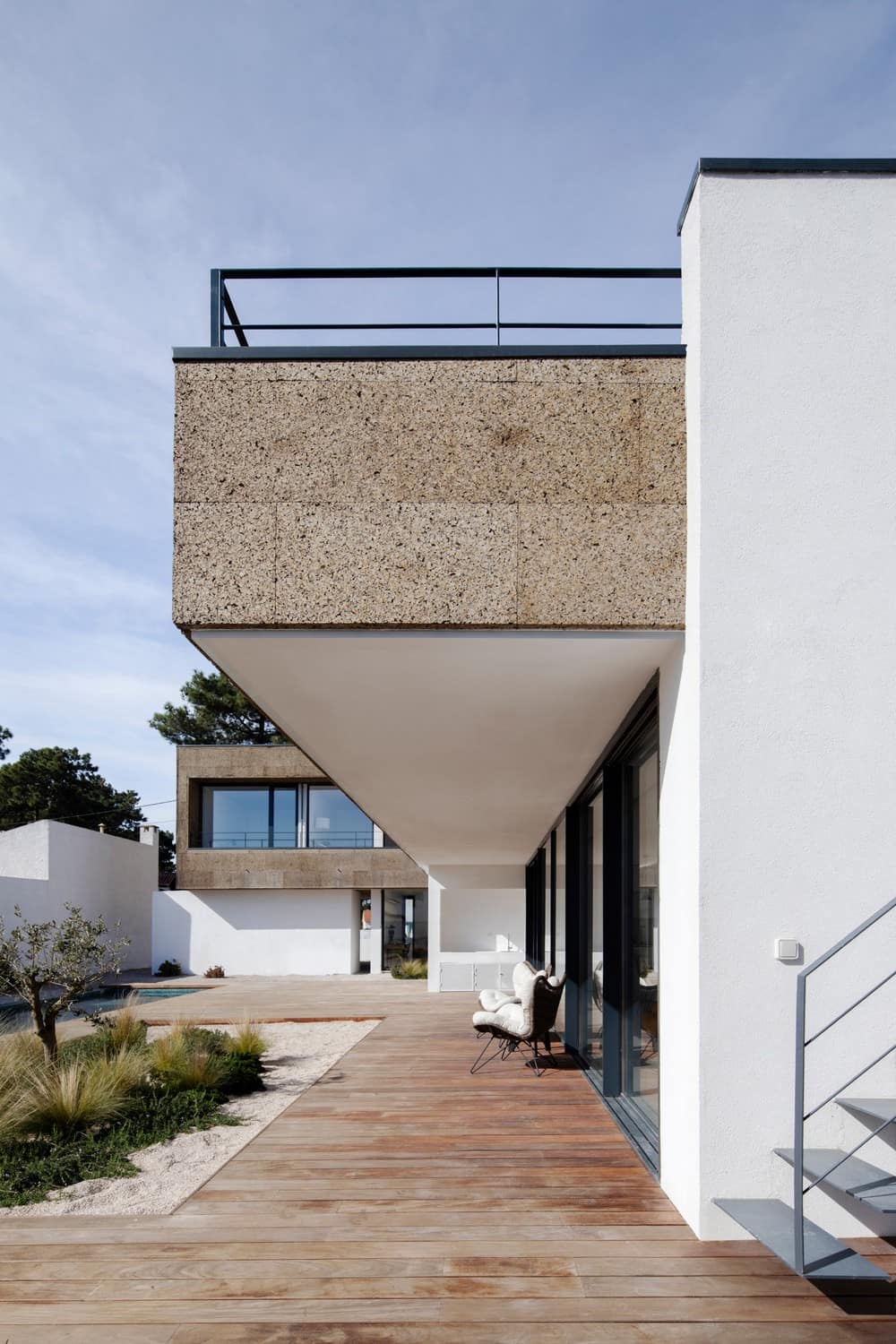 Aroeira Cork House / Inês Brandão Arquitectura