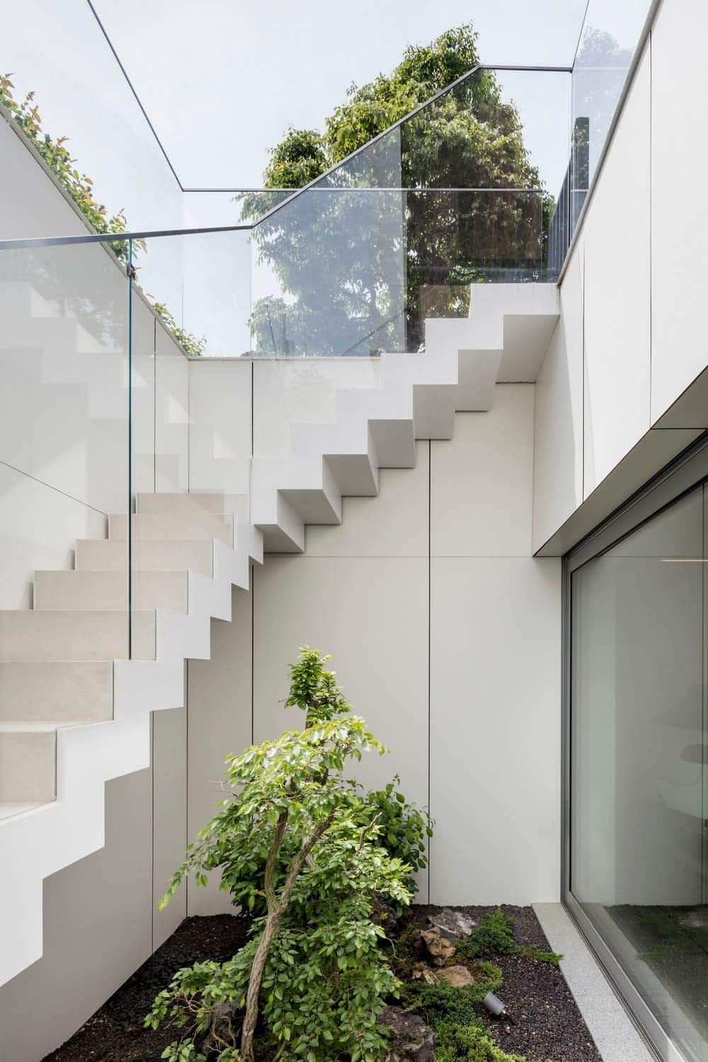 Multi Terrace House / Hyunjoon Yoo Architects