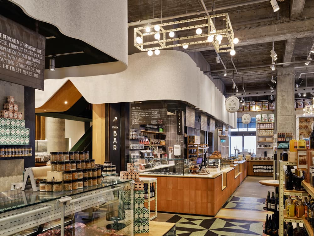 Stock T.C Transforms a Heritage Postal Station Into an Original Gastronomic Experience