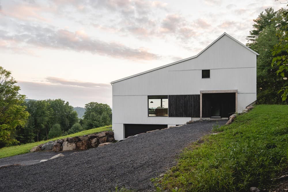 Saltbox Passive House / Atelier l'Abri