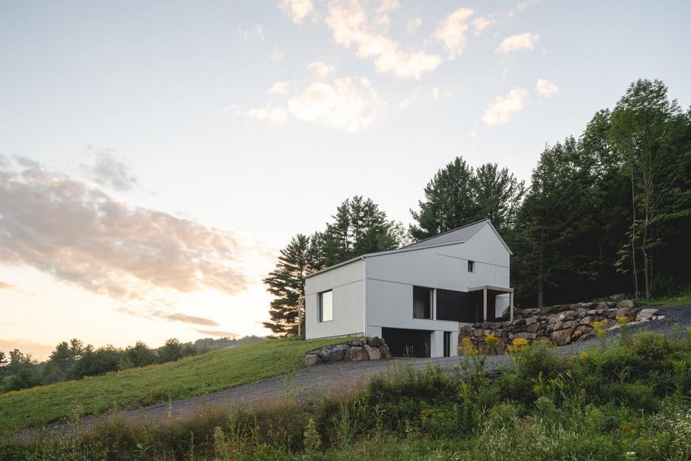 Saltbox Passive House / Atelier l'Abri