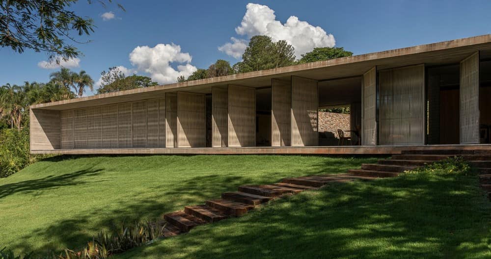 Uberlândia Lake House / mf+arquitetos