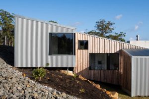 Darkwood Residence / Cumulus Studio