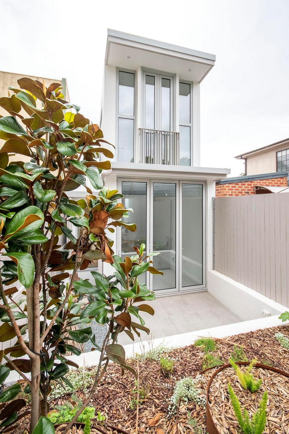 Lions Court House, Erskineville / Nathalie Scipioni Architects