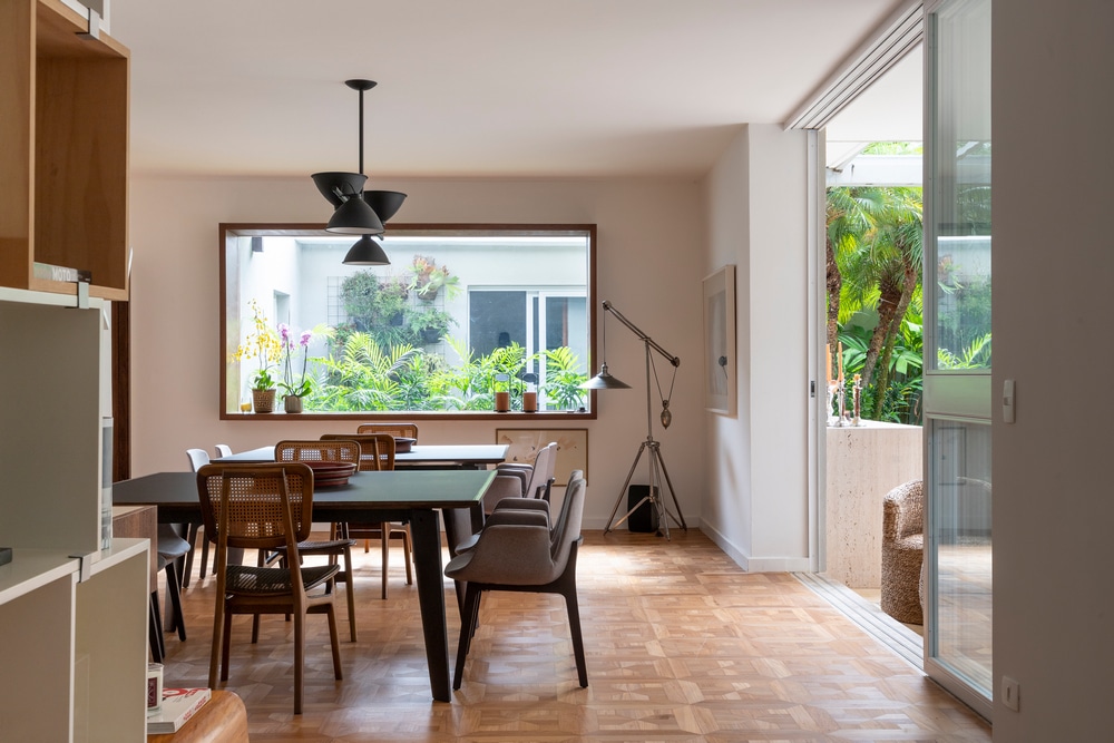 dining room