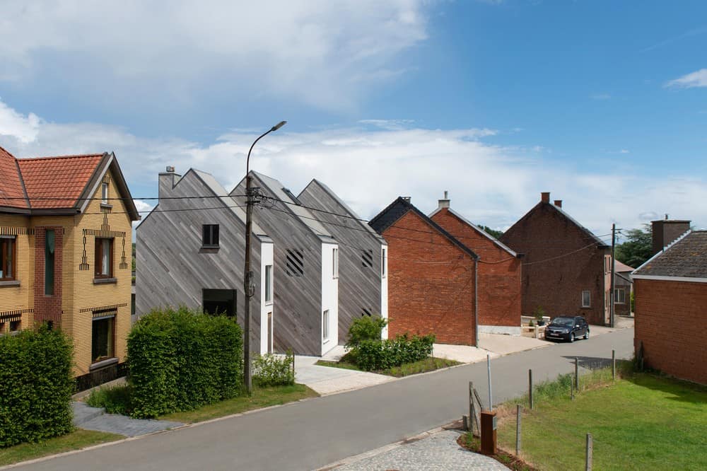 House with Writing Shed / Atelier Tom Vanhee