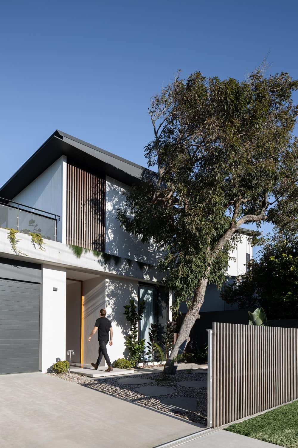 Pacific House / Gockel Architects