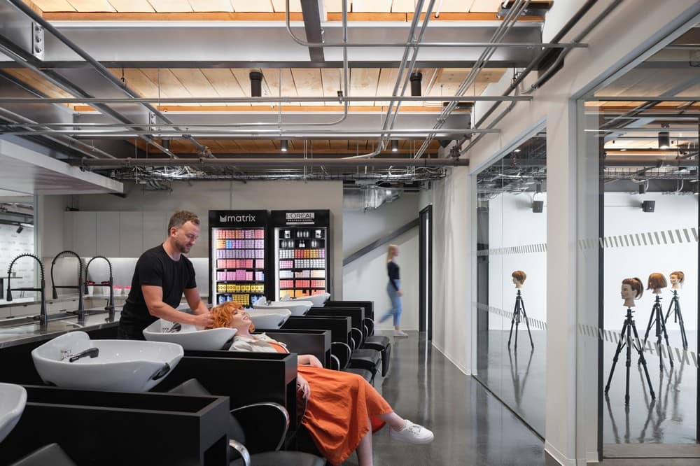 L’Oréal’s West Coast HQ by Studio Blitz