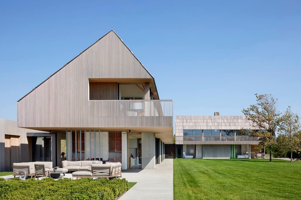 Wainscott House / Bates Masi Architects