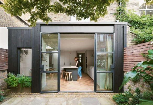 Hue House / Alexander Martin Architects