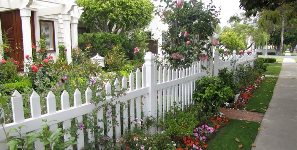 Creatively Fencing Your Home: A Guide for Homeowners