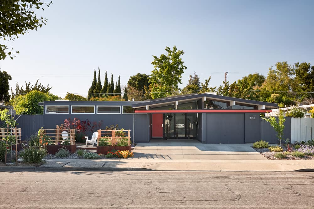 Eichler Great Room by Klopf Architecture